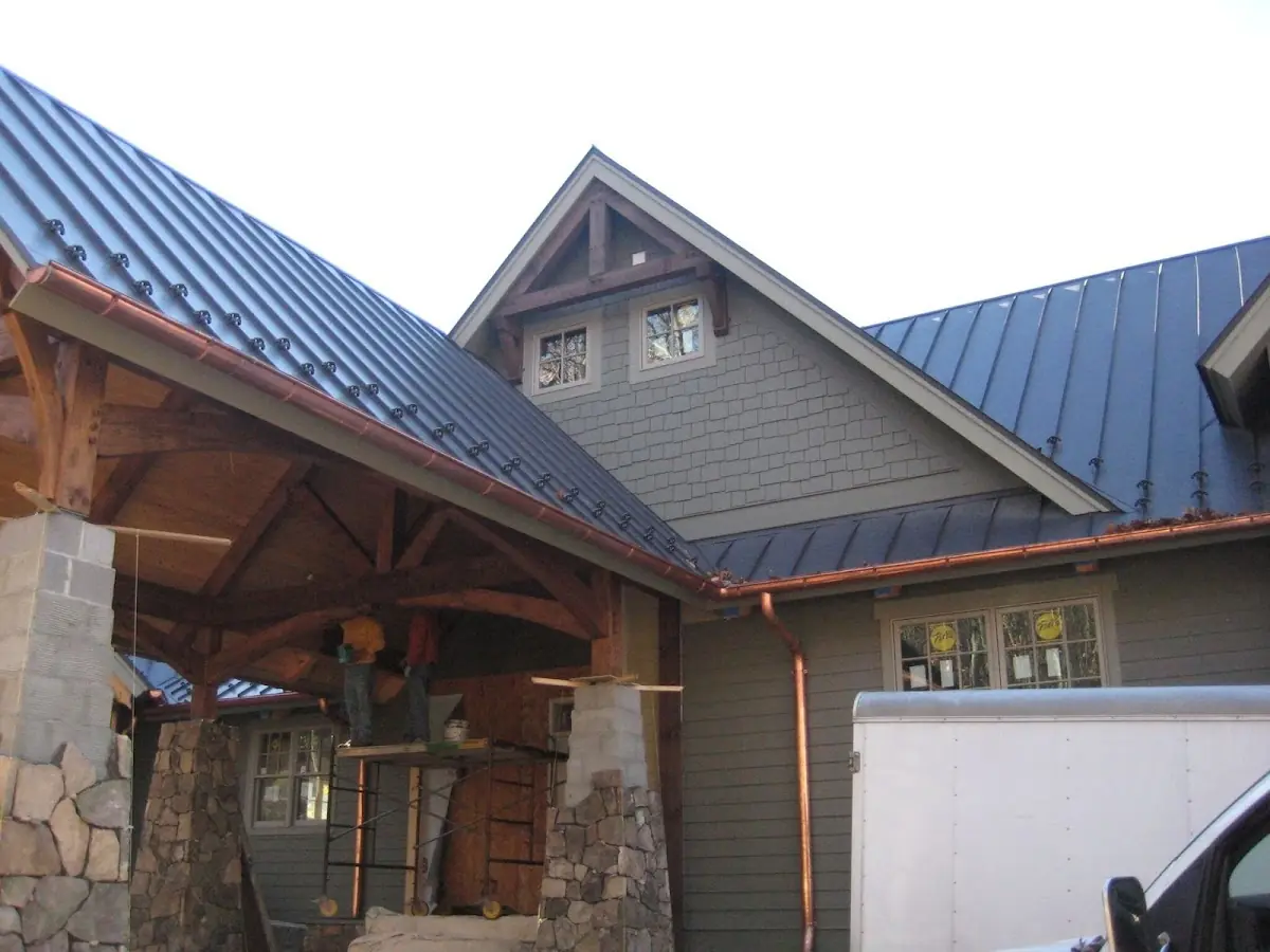 Craftsman Roofing team delivering quality roofing work in Summerwoods